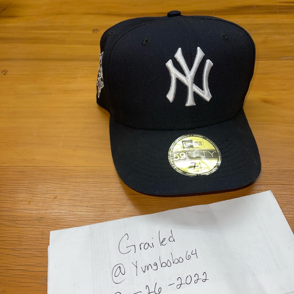 NY yankees hat